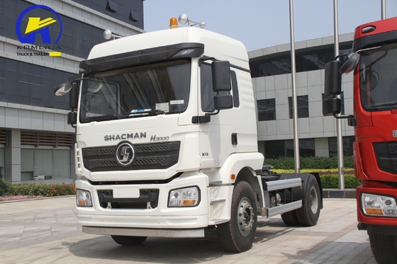 Shacman Trailer Truck 4X2 6X4 Heavy Duty Tractor Truck Personalizzazione con pneumatici 12r22.5