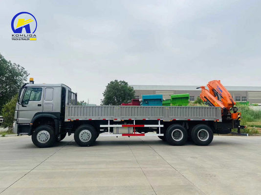 Scala di sollevamento anteriore 50 tonnellate gru di camion mobile con LHD / RHD volante a prezzi accessibili