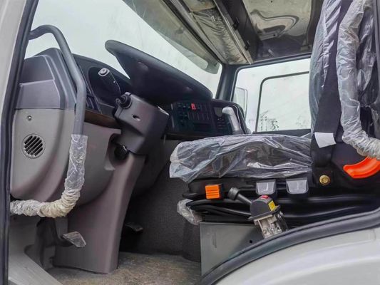 Usato HOWO Truck in buone condizioni 6×4 Trazione Zf8118 Sistema di sterzo