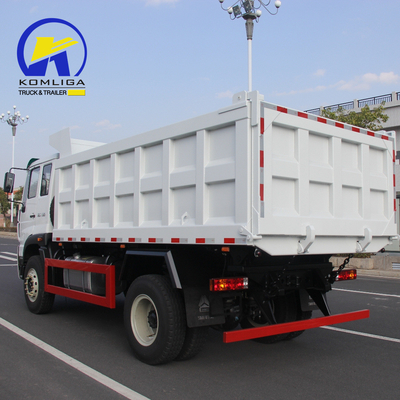 Progettazione di pneumatici radiali HOWO Camione trattore Sinotruk Pesante 6X4 Camione a testa rimorchio con 1