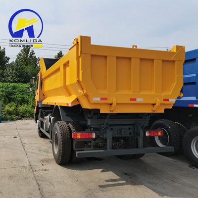 Progettazione di pneumatici radiali HOWO Camione trattore Sinotruk Pesante 6X4 Camione a testa rimorchio con 1