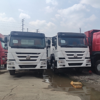 L'Africa ha utilizzato il camion del trattore ribaltabile del cavallo del trattore della testa del rimorchio di Sinotruk Howo 371HP 420HP 6X4