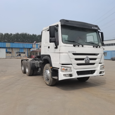 Sinotruk HOWO usato 6*4 10 ruote Camion a testa di trattore con capacità di carico da 40-60 tonnellate