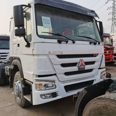 Sinotruk HOWO usato 6*4 10 ruote Camion a testa di trattore con capacità di carico da 40-60 tonnellate