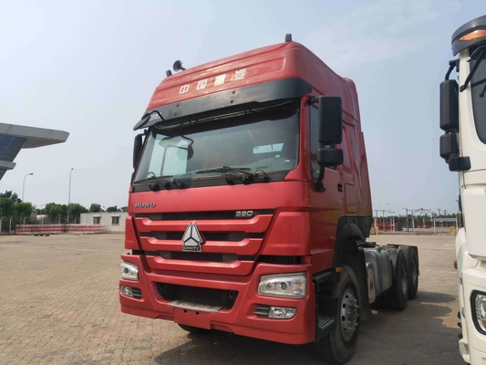 Sinotruk HOWO 6*4 Used Trailer Head Tractor Truck Capacità di carico 21-30t Potenza 420 CV
