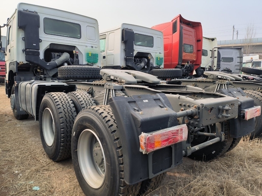 Capacità di carico elevata 21-30t Sinotruk HOWO Trattore Taper Truck D12.42-20 Motore 6X4