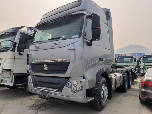 Sinotruk HOWO 6X4 Traktor Tipper Truck con 10 ruote e 3,08 velocità al massimo