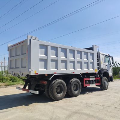 21-30 t Capacità di carico Diesel 10 ruote Sinotruk HOWO 6X4 Dump truck per il trasporto pesante