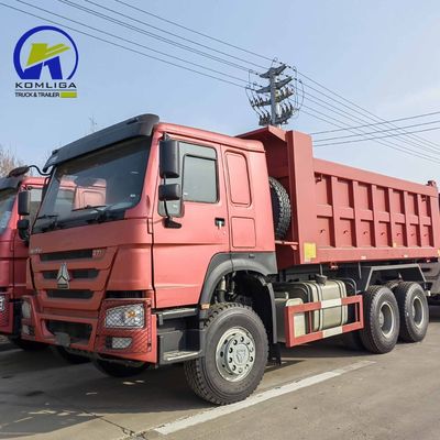 HOWO Heavy Duty 10 ruote 6X4 Dumper Truck Tipper Truck con un lettore e aria condizionata