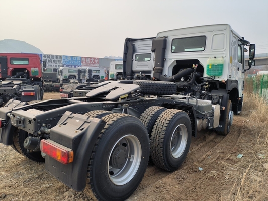 Guida Sinotruk HOWO 10 ruote Mini camion trattore Usato testa del rimorchio per carichi pesanti
