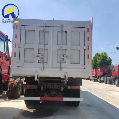 Best-seller 371HP Sinotruk HOWO 8X4 12 ruote Dump Truck con capacità del motore &gt;8L