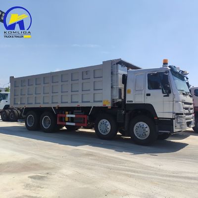Sinotruck HOWO 8X4 Dumping Truck 12 ruote Euro2/3 Heavy Duty Made in Tire 10 1 ricambio