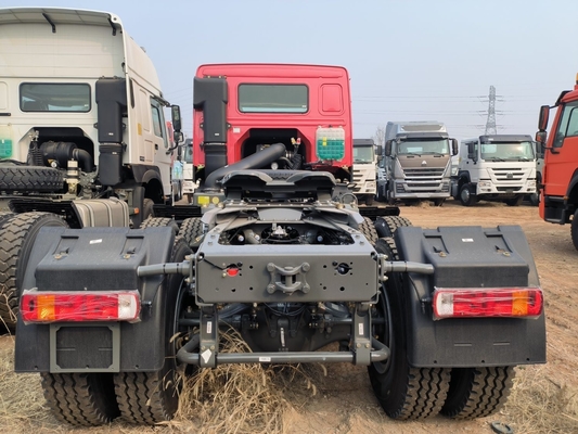 Sinotruk di seconda mano HOWO 6X4 Trailer Truck Head Mini Used Tractor Truck a prezzi accessibili