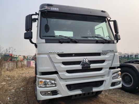 Capacità di carico 40-60 tonnellate HOWO Head Trailer Trucks 6X4 Diesel Tow Used Tractor Truck