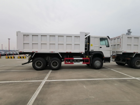 1200r20 Pneumatici radiali Sinotruk HOWO 6X4 Tipper Truck con 400 CV 420 CV 375 CV e ≤5 sedili