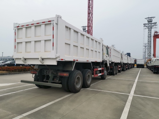 1200r20 Pneumatici radiali Sinotruk HOWO 6X4 Tipper Truck con 400 CV 420 CV 375 CV e ≤5 sedili