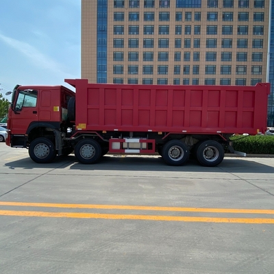 Sinitruk HOWO Heavy Duty 8X4 Tipper Truck 351-450hp Potenza di cavallo Una cabina con aria condizionata