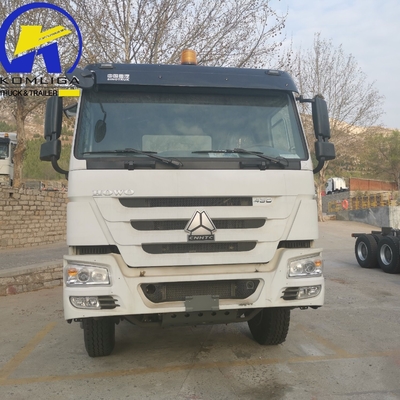 Sinotruk HOWO 8X4 12 ruote 380HP 400HP 430HP Truck trattore pesante con pneumatici radiali
