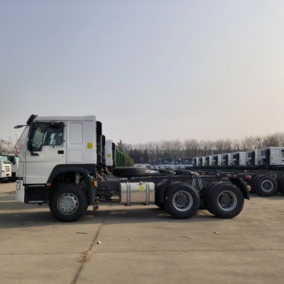 DOT certificato HW76 cabina 6X4 10 ruote HOWO trattore per applicazioni pesanti