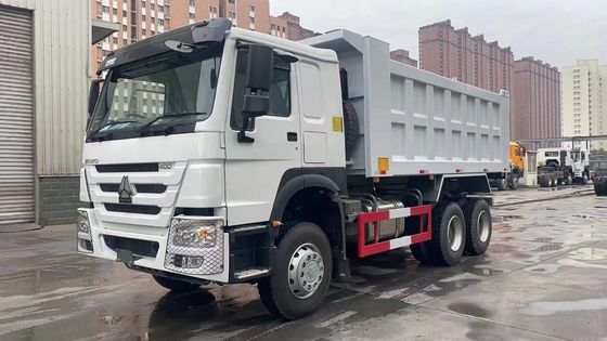 6X4 HOWO Truck Tipper Dump Trucks con pneumatici radiali e capacità di carico 21-30t