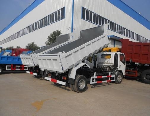 1-10 tonnellate Peso di carico Sinotruk HOWO 5t 4X2 Dump Truck Light per le esigenze del cliente