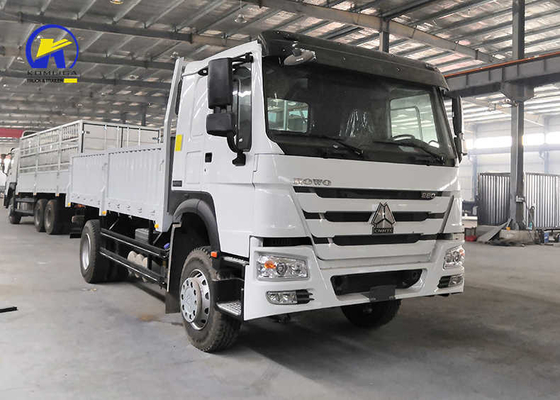 Sinotruk HOWO 4X2 6 ruote usato camion merci leggero per motore diesel modello Yn4102qbzl