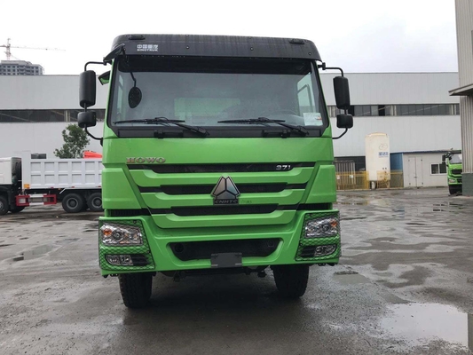 Usato Sinotruck 10wheeler Tipper Dumper 371HP HOWO Dump Truck con pneumatici radiali