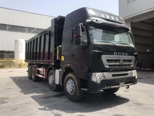 Usato Sinotruk 8X4 12 ruote 50 tonnellate HOWO tipper dump truck con sollevamento idraulico anteriore