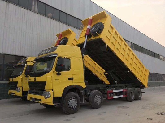 Sinotruk 8X4 12 ruote HOWO Tipper Usato camion di scarico Potenza 351-450 CV Ruota motrice 8×4