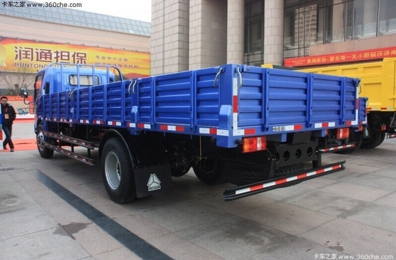 Mini pickup cargo/ticker truck Sinotrkuk HOWO 4X2 con carrozzeria 4200X2050X2000