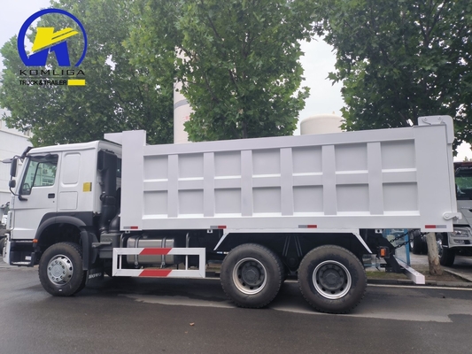 Stile di sollevamento anteriore Usato Sinotruk HOWO 6X4 10 ruote dumper tipper tipping dump truck