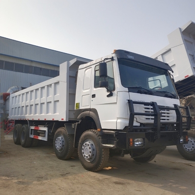 Sino Truck 8X4 Tipper Truck 12 ruote Dump Truck con potente motore Wd615.47.D12.42