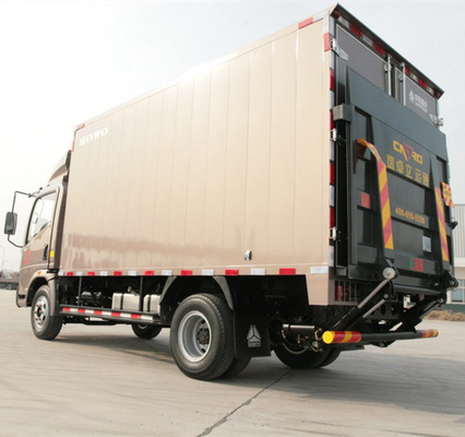 2.4 tonnellate asse anteriore Sinotruk HOWO 6 ruote 4x2 4x4 camion spazzatura/cargo di grande capacità