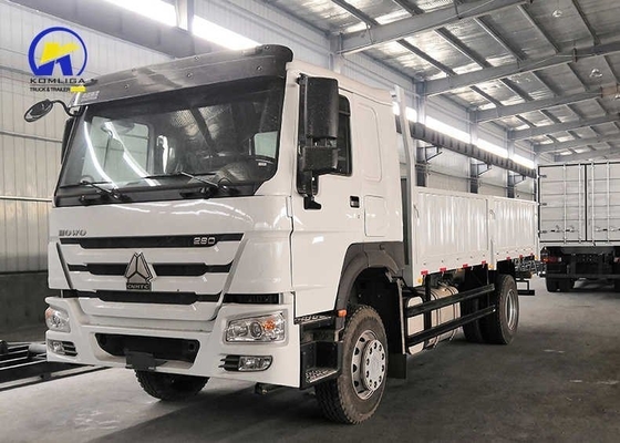 Sinotruk HOWO Light Duty 4X2 4X4 Drive Mini Cargo Truck in LHD/Rhd con motore diesel