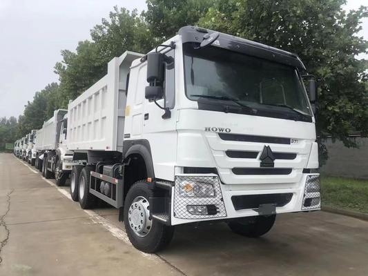 Howo 6x4 usato, dimensione del secchio 20cbm, in ottime condizioni.
