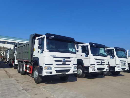 Howo 6x4 usato, dimensione del secchio 20cbm, in ottime condizioni.