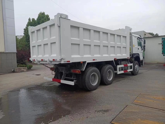 Sinotruk HOWO 10 ruote 6X4 Dump truck per la sabbia mineraria