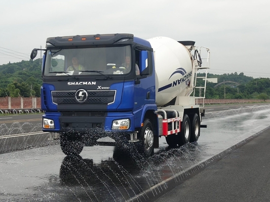 Richiesta su misura Shacman 8/9/10m3 Used Concrete Mixer Truck con pompa
