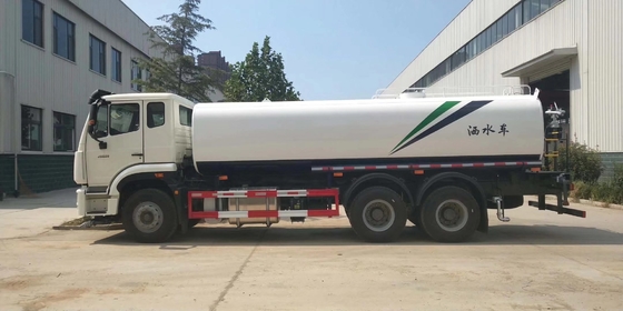 Sinotruck HOWO 371HP 6X4 Acciaio inossidabile camion dell'acqua potabile con serbatoio del carburante 400L