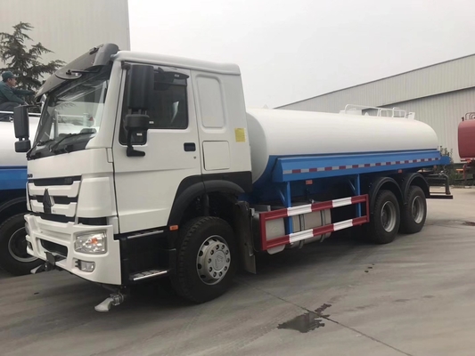 Sinotruck HOWO 6X4 371HP 380HP 20000L Fuel Tank Truck con GCC Certification e pneumatici