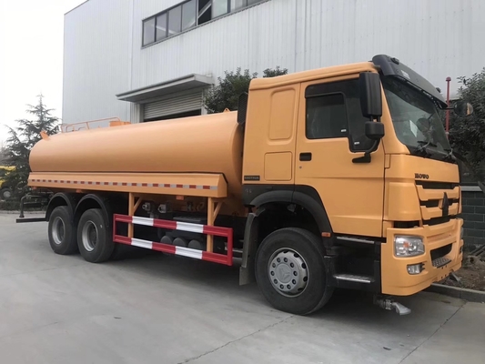 SINOTRUK HOWO 6X4 Camion serbatoio di carburante usato 20m3 25m3 375HP 371HP Wd615.69 Capacità del motore&gt; 8L