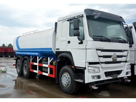 SINOTRUK HOWO 6X4 Camion serbatoio di carburante usato 20m3 25m3 375HP 371HP Wd615.69 Capacità del motore&gt; 8L