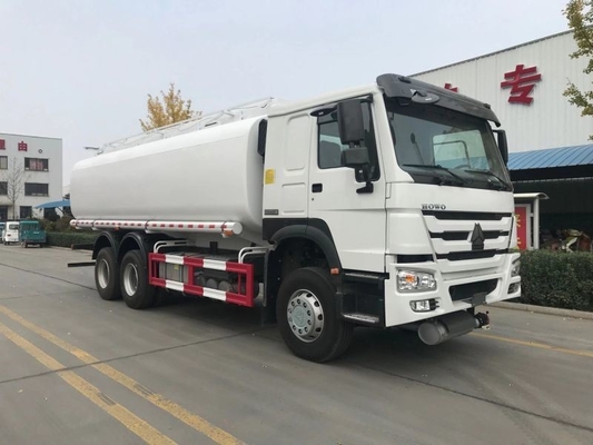 Camion a benzina da 4X2 a 6 ruote Camion petrolifero con sterzo Zf8118