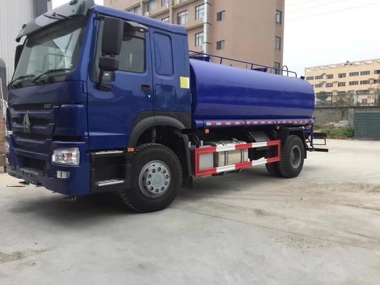 Camion a benzina da 4X2 a 6 ruote Camion petrolifero con sterzo Zf8118