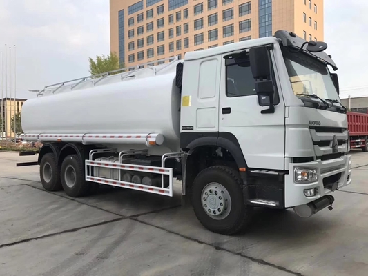 Dongfeng HOWO 3000 5000 Litri Diesel Mini Oil Tanker Truck per e 21-30t capacità di carico