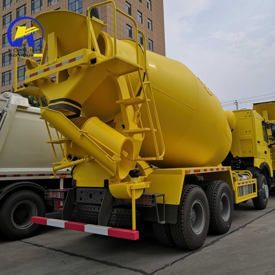 Sinotruk HOWO 8 Cbm 9cbm 10cbm Cementeria con potenza massima 300-400 CV