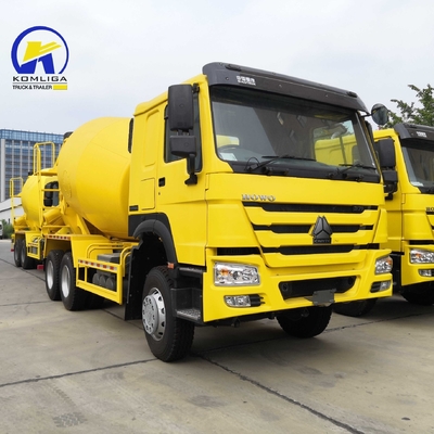 Sinotruck HOWO 6X4 Concrete Mixer Cement Truck con asse motore HC16