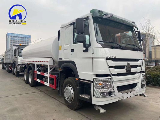 Sinotruck HOWO 20cbm 6X4 10 pneumatici Cisterna d'acqua