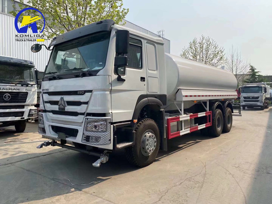 Sinotruck HOWO 20cbm 6X4 10 pneumatici Cisterna d'acqua