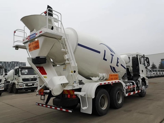 Camion per miscelazione di cemento Shacman per l'Africa 8560X2496X3800mm Zz1257n3841W